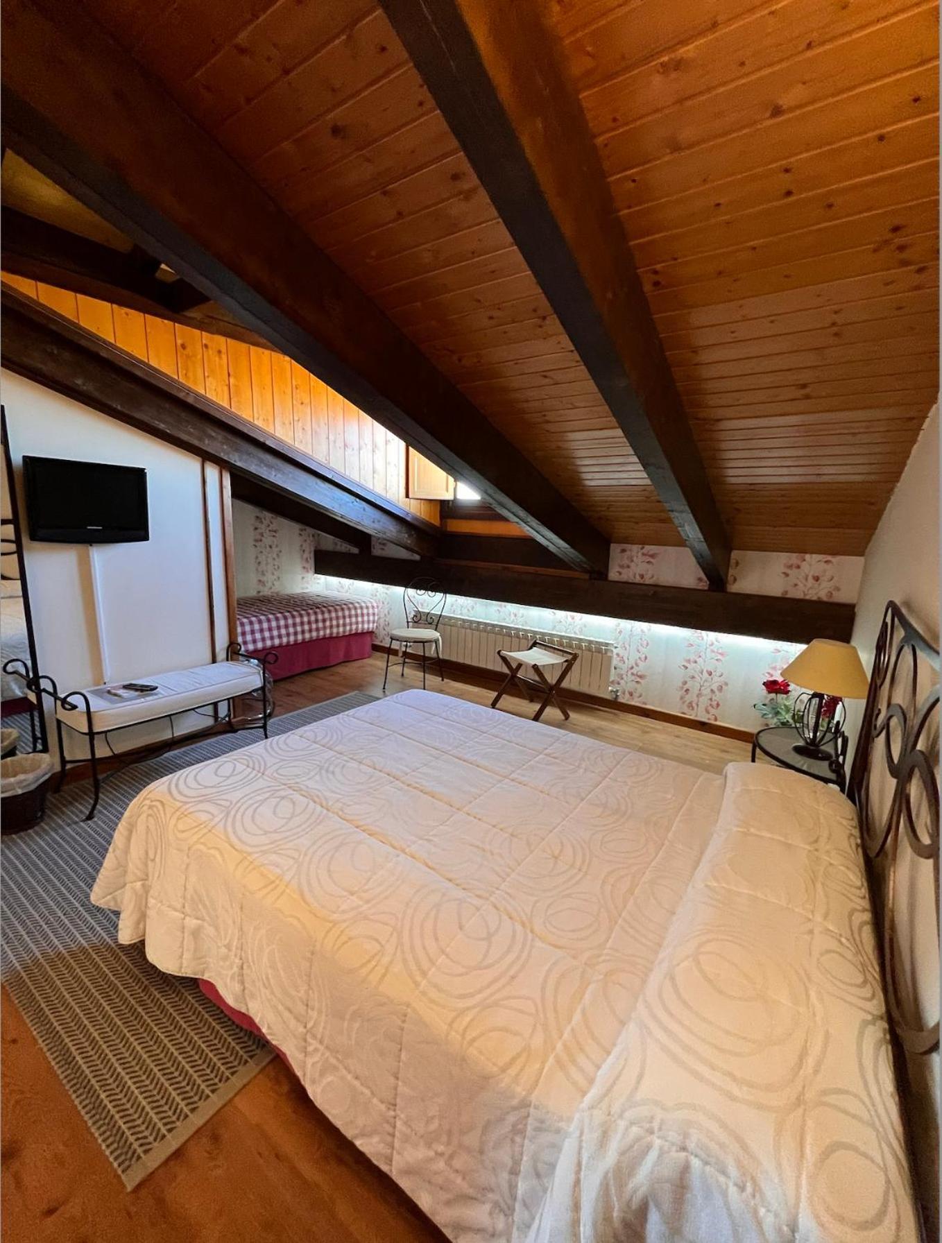 Hotel Rural Restaurante Las Baronas Santa Cruz de la Salceda Екстериор снимка